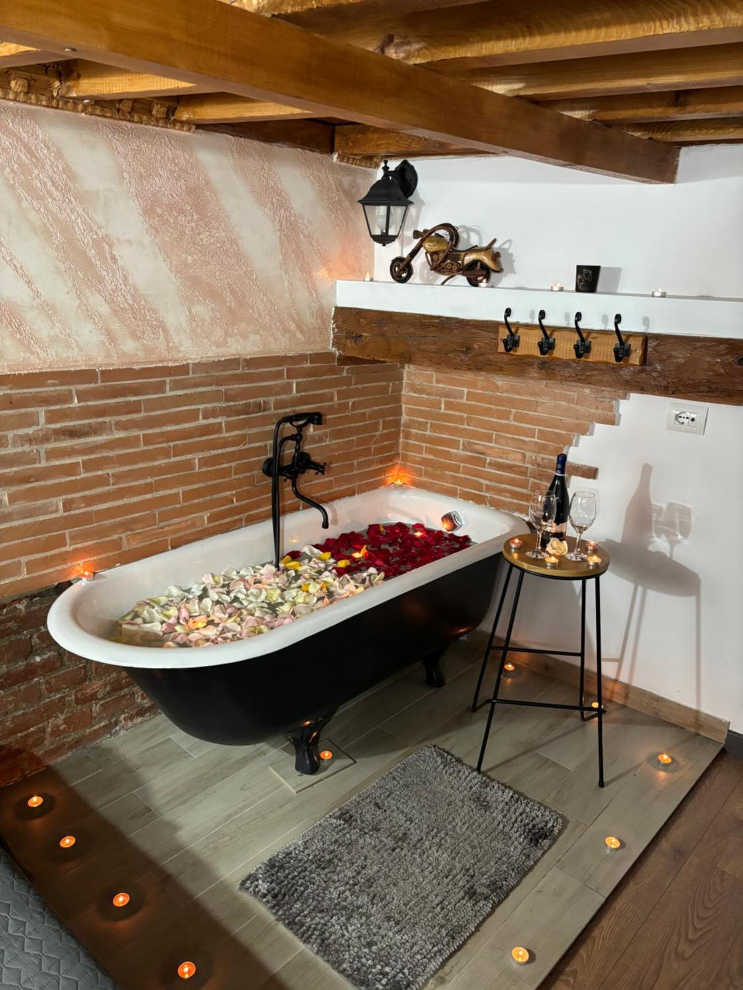 Marco'S Studio Făgăraş Eksteriør bilde